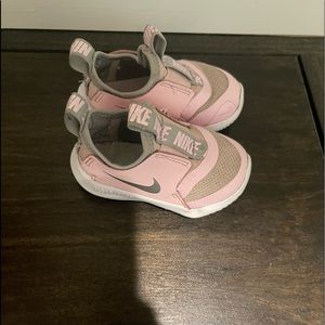 Toddler Nike Flex Shoes size 3C